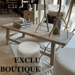 Table basse en bois simple pas de rangement possible