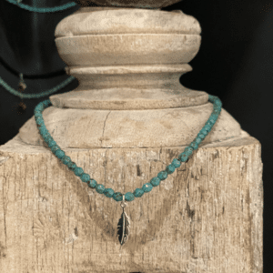 Bracelet Perles Plume, Différentes Coloris | Têtes Blondes - Jade