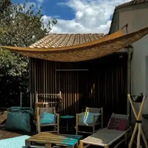 Ombrière en Fibre Coco à suspendre triangulaire – Modèle D, Différentes tailles | Artisanat Français