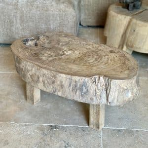 Table Basse en Vieux Tronc de Pin