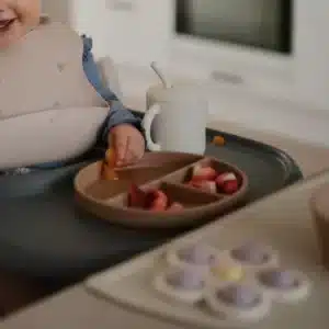 Assiette en Silicone avec Compartiments - Mushie