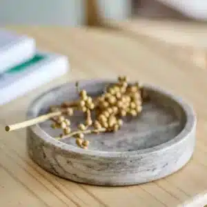 Plateau Rond en Marbre IVETTE - Blomingville