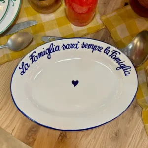 Plat ovale la famiglia sarà sempre la famiglia popolo