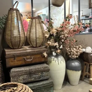 Malle Ancienne en métal | Jolies Trouvailles