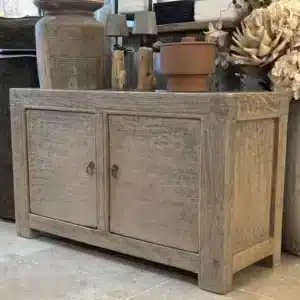 Buffet Bas en Pin Ancien